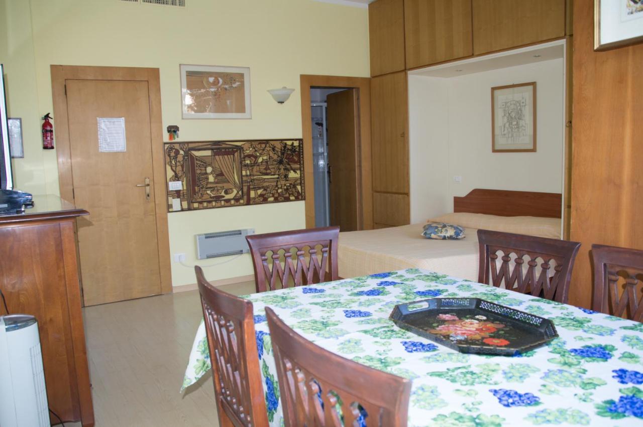Apartment Garda In Euroresidence